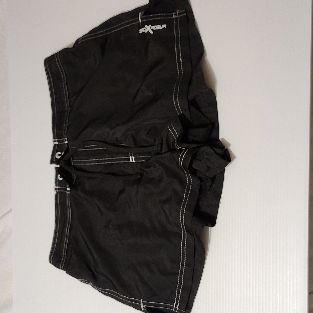 ZeroXposur Black Swim Shorts Size 10